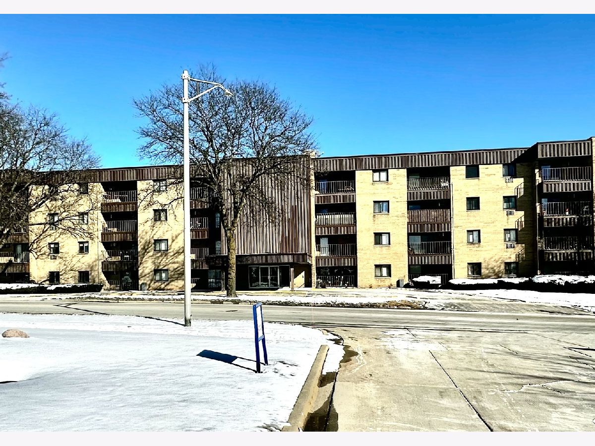 Condominiums Sold Finley Place Lombard Illinois, 1133 Finley