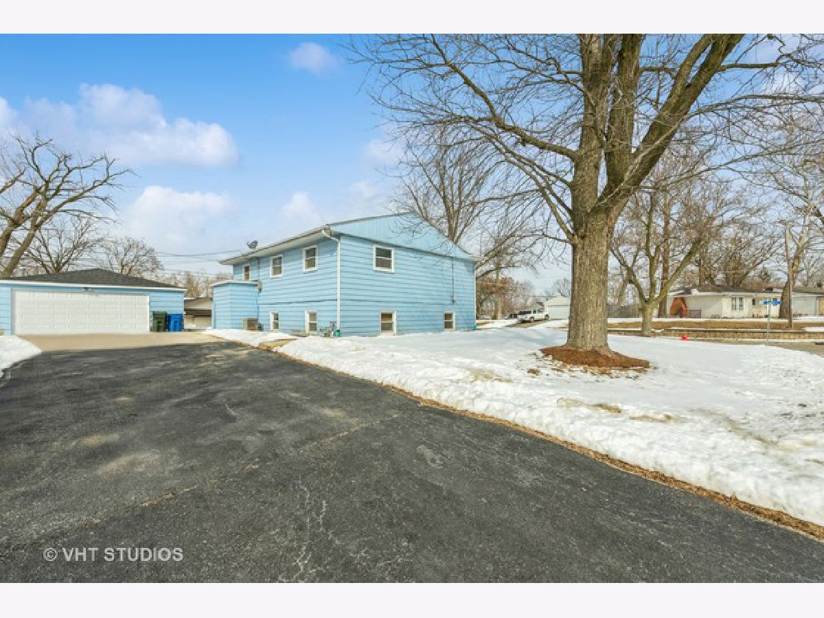 Homes & Townhomes Sold Golf View Highlands Carpentersville Illinois, 38 Thrush