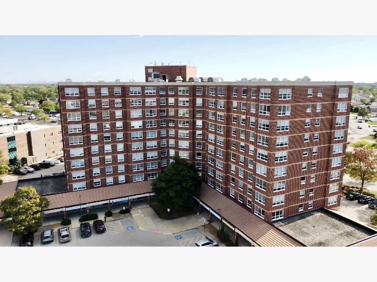 For Rent Niles Illinois, 8975 Golf