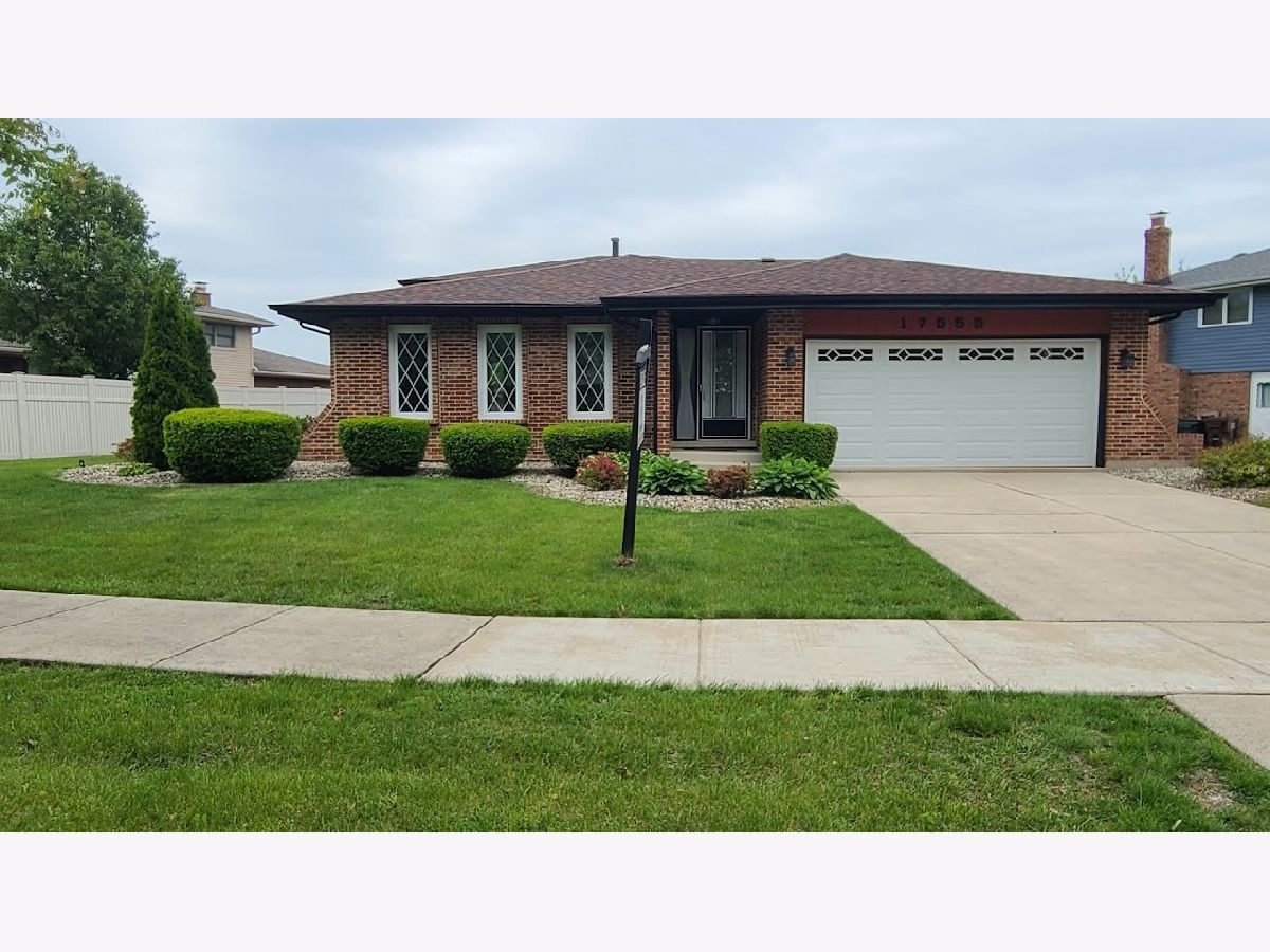  Sold Tinley Park Illinois, 17555 Rosewood