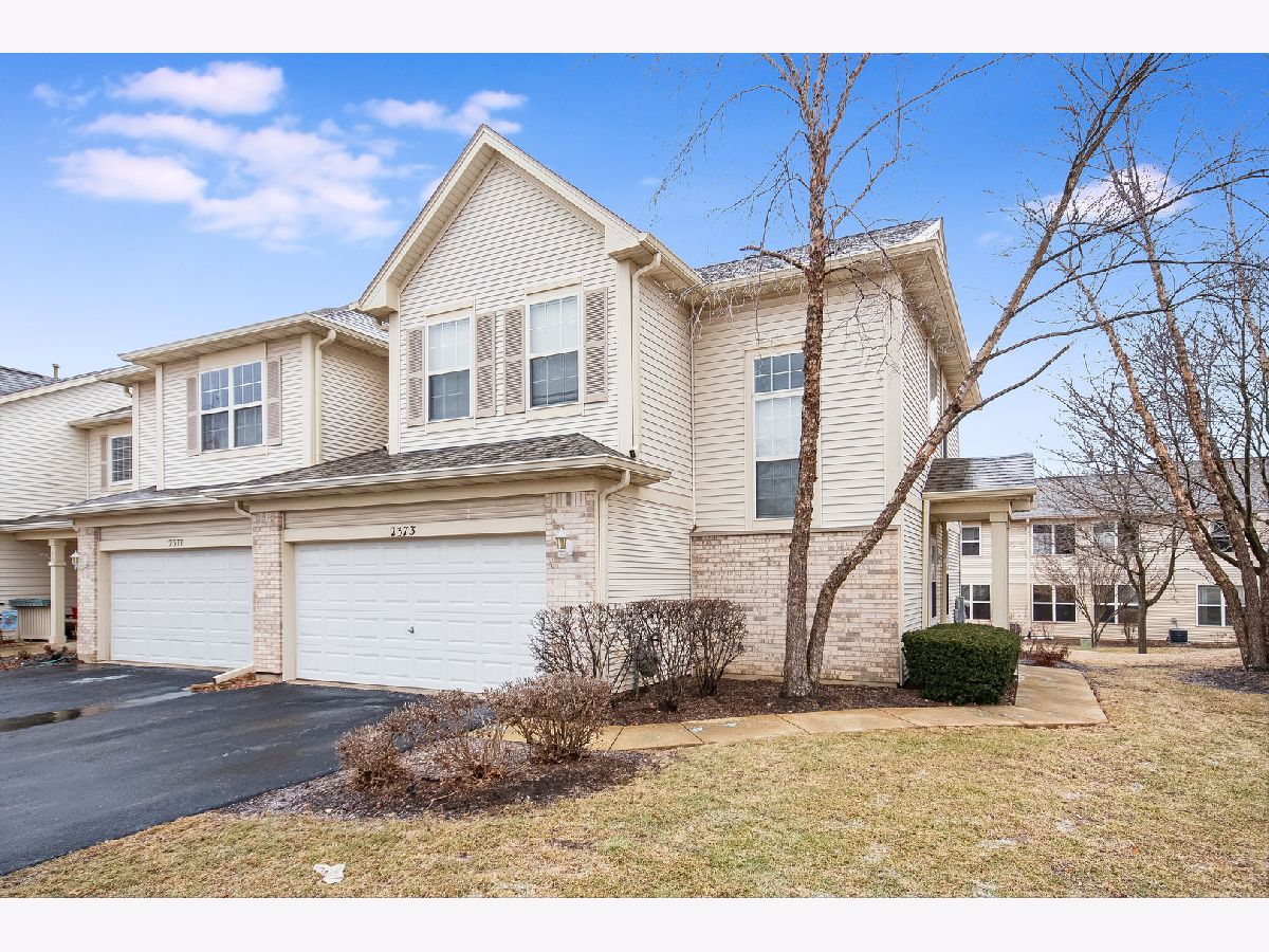Townhomes Sold Summit Fields Aurora Illinois, 2373 Sunshine