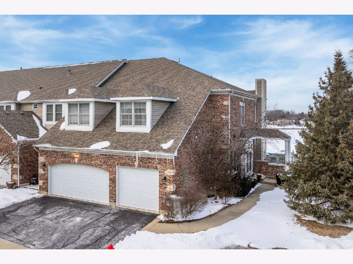 Townhomes & Homes Sold Peregrine Lake Estates Palatine Illinois, 1020 Bogey
