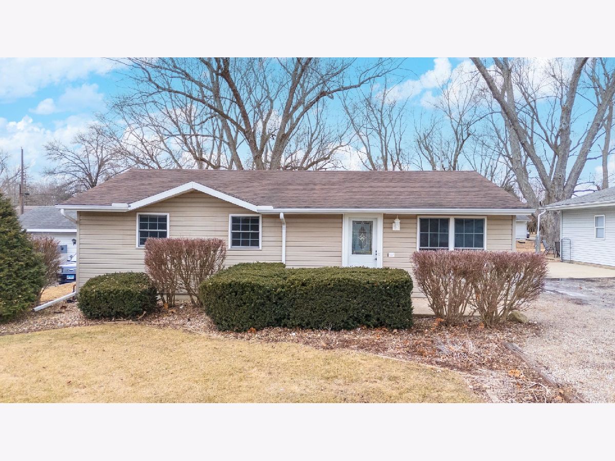  Sold Downs Illinois, 8164 Pine