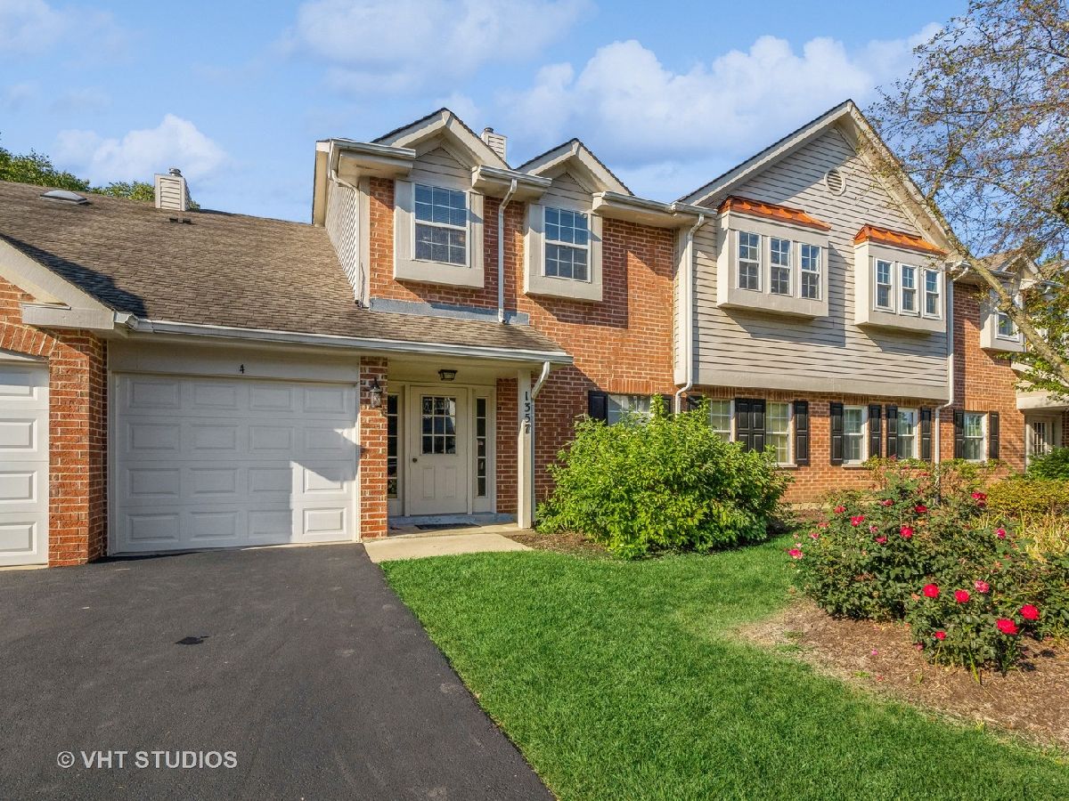 Condos & Townhomes Sold Harvest Run Palatine Illinois, 1357 Evergreen