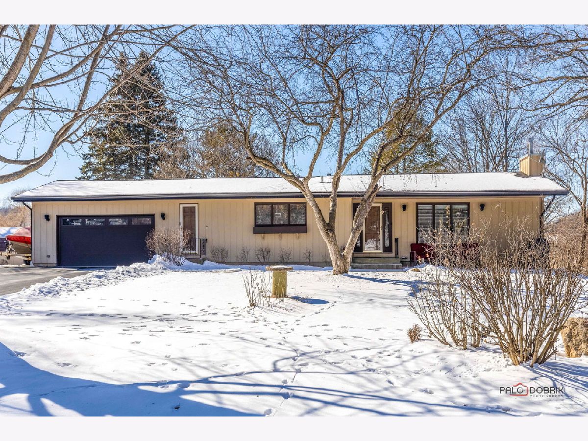 Homes Sold Meadows Cary Illinois, 7061 Meadow