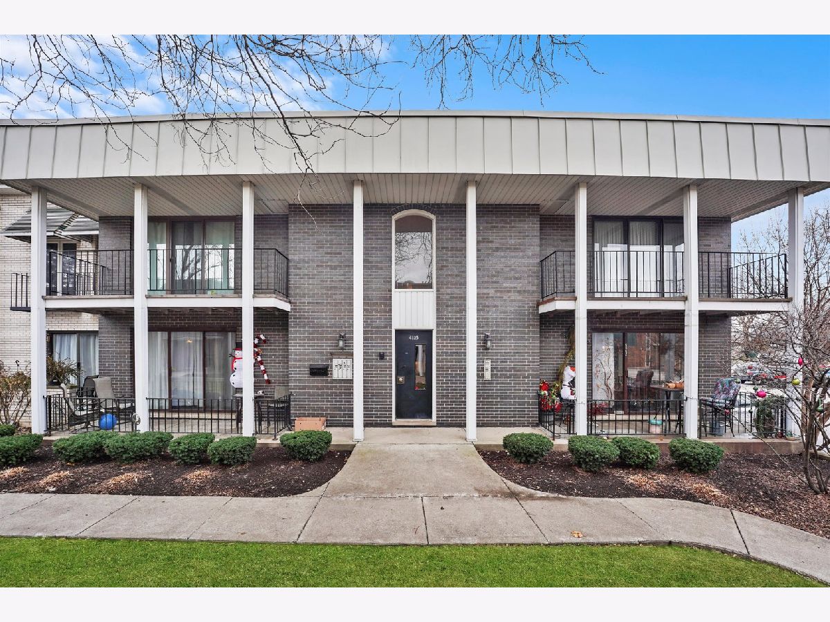 Condominiums Sold Parkshire Estates Oak Lawn Illinois, 4125 98th