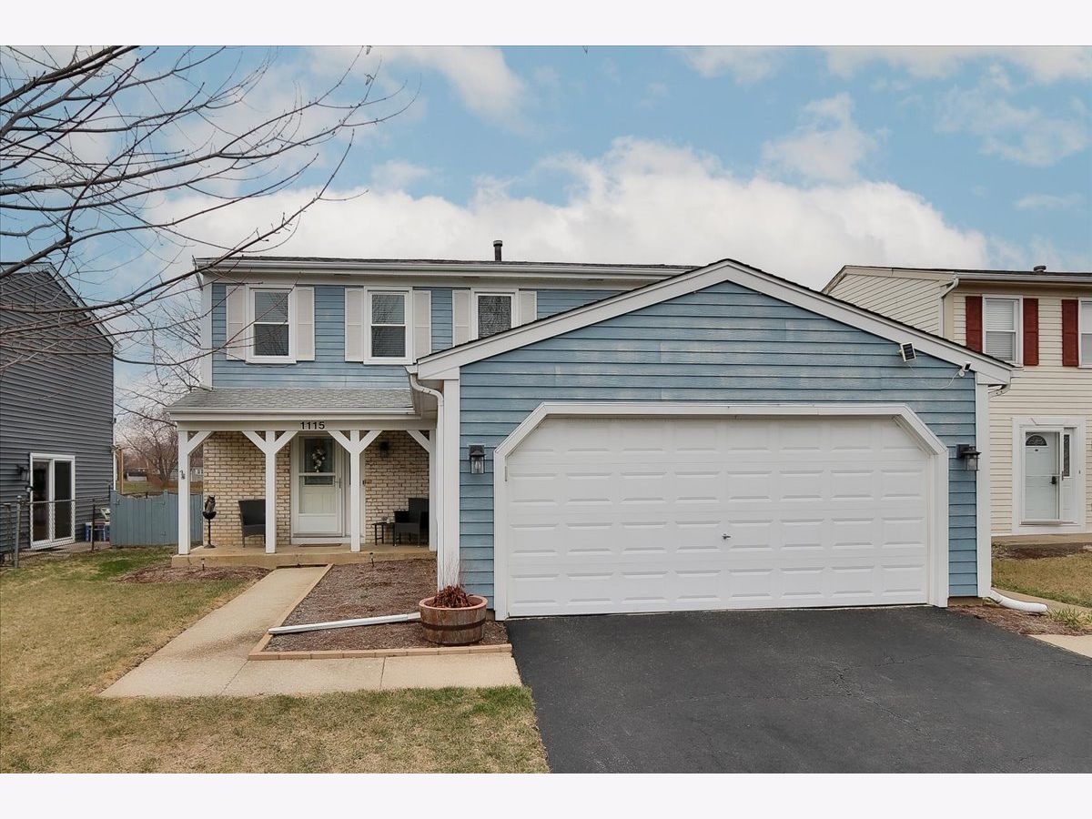 Homes Sold Shining Waters Carol Stream Illinois, 1115 Evergreen
