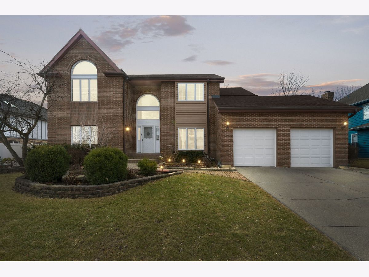 Homes Sold Corona Estates Palatine Illinois, 5801 Corona