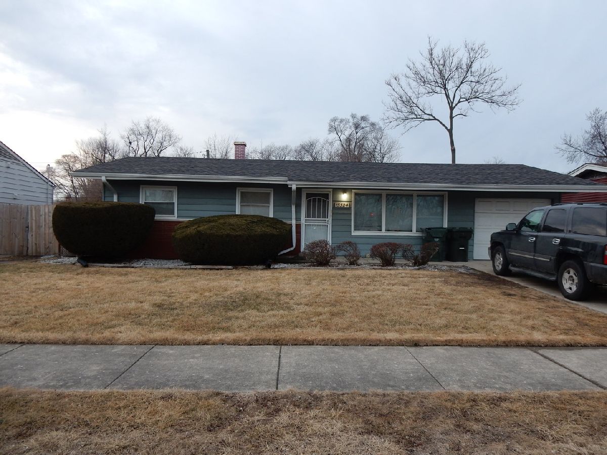  Rented Markham Illinois, 15324 Cypress