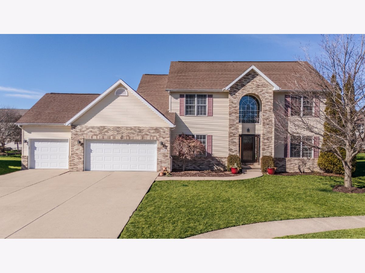 Homes Sold Wintergreen Normal Illinois, 1713 Blue Spruce