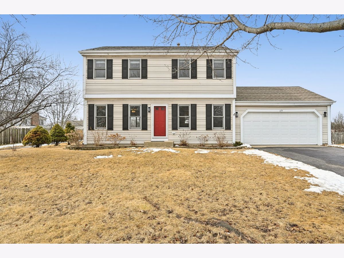 Homes & Condos & Townhomes Sold Deerpass Greens Marengo Illinois, 1154 Cottonwood