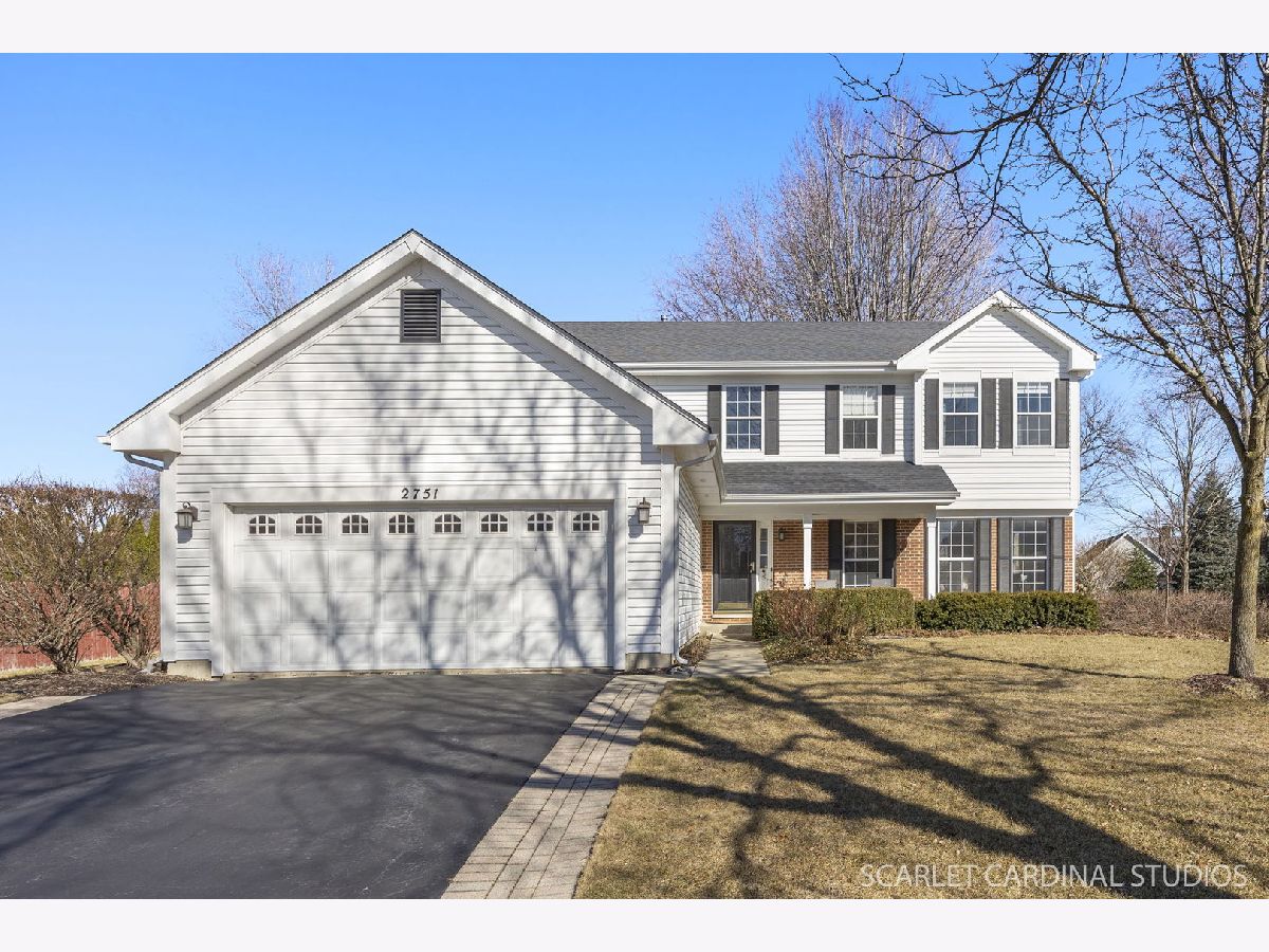Townhomes & Condos & Homes Sold Woodlake Naperville Illinois, 2751 Bluewater