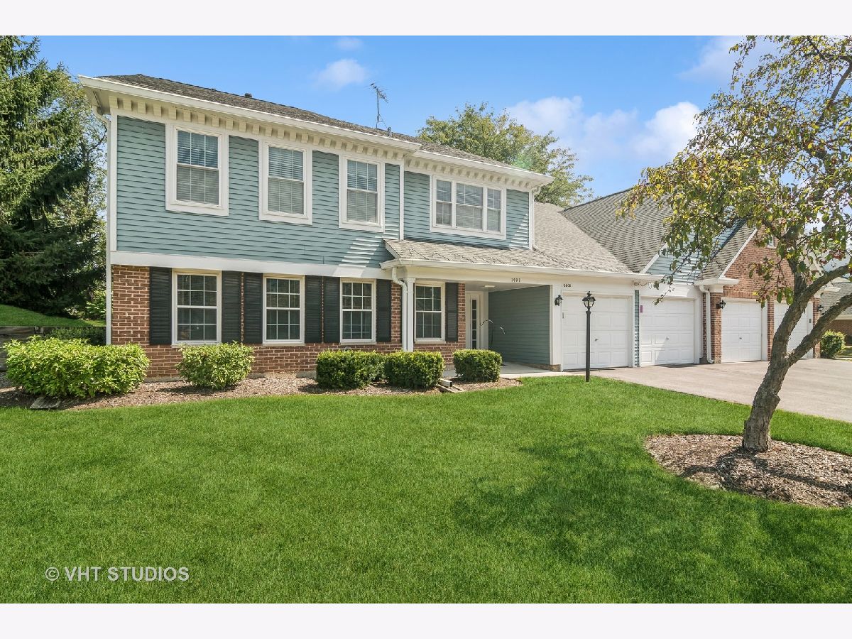 Condominiums Sold Old Orchard Mount Prospect Illinois, 1401 Apricot