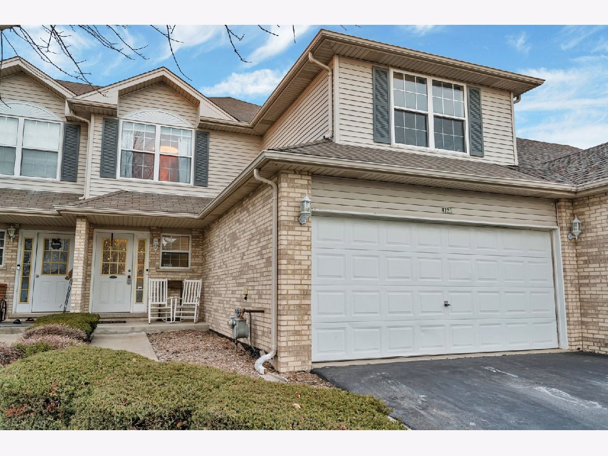 Townhomes & Homes Sold Waterford Pointe Joliet Illinois, 4723 Baccarrat