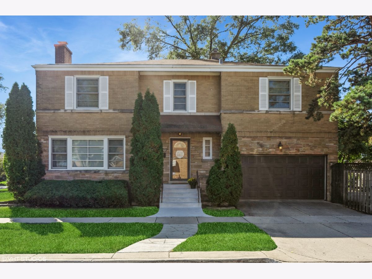 Homes & Condos & Townhomes Sold River Forest Manor Elmwood Park Illinois, 7527 Wabansia