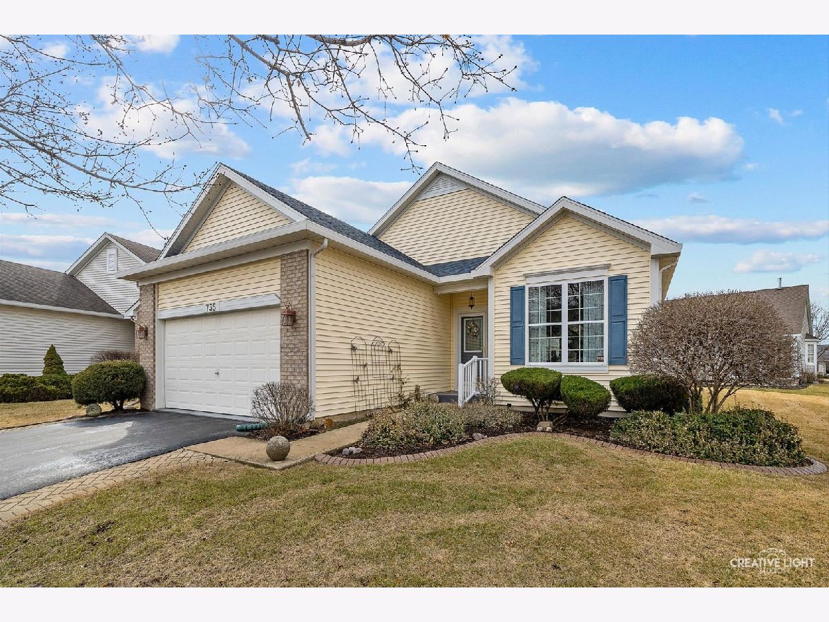 Homes & Townhomes Sold Grand Haven Romeoville Illinois, 735 Mecosta