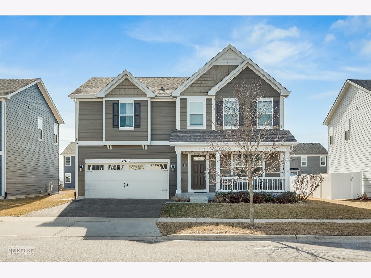 Homes Sold West Point Gardens South Elgin Illinois, 3765 Saint James