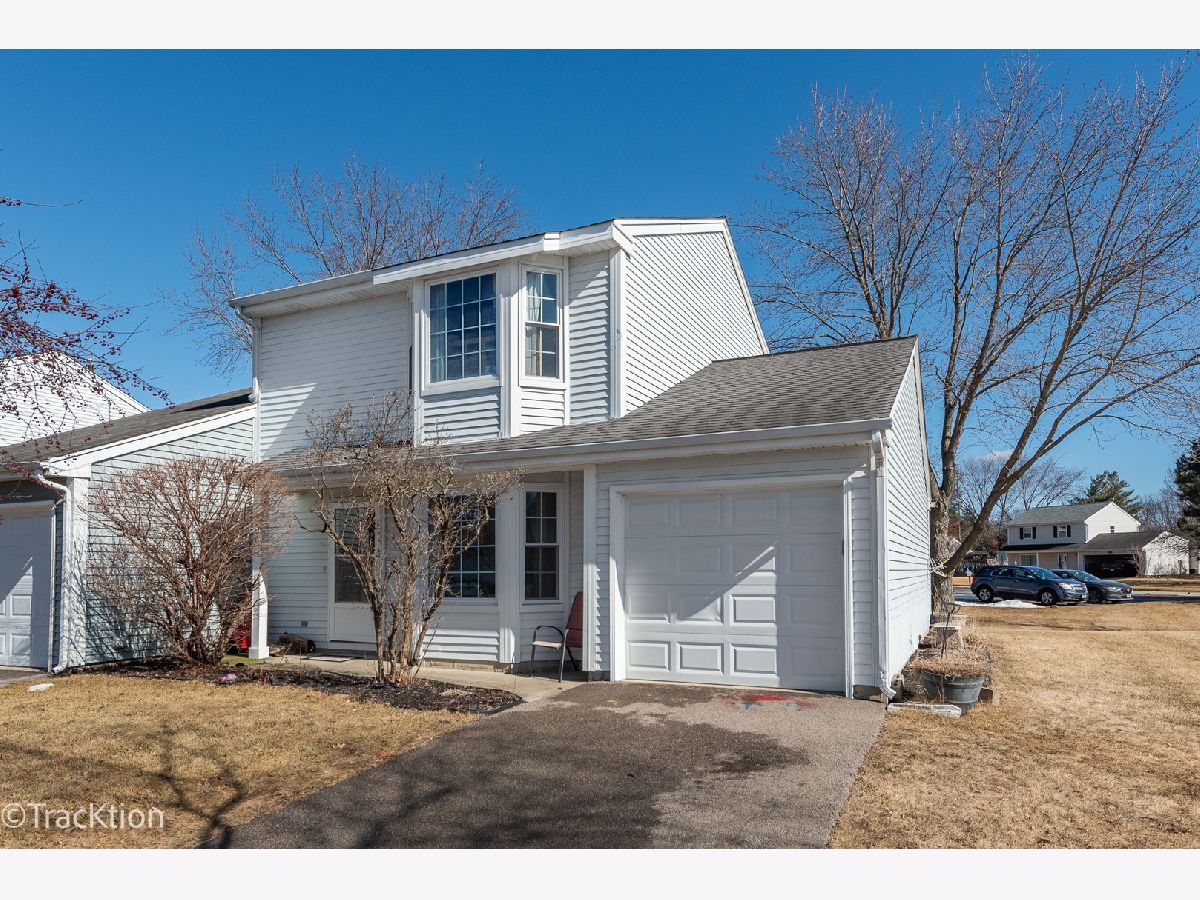 Townhomes & Homes Sold Southport Village Island Lake Illinois, 3306 Greenwich