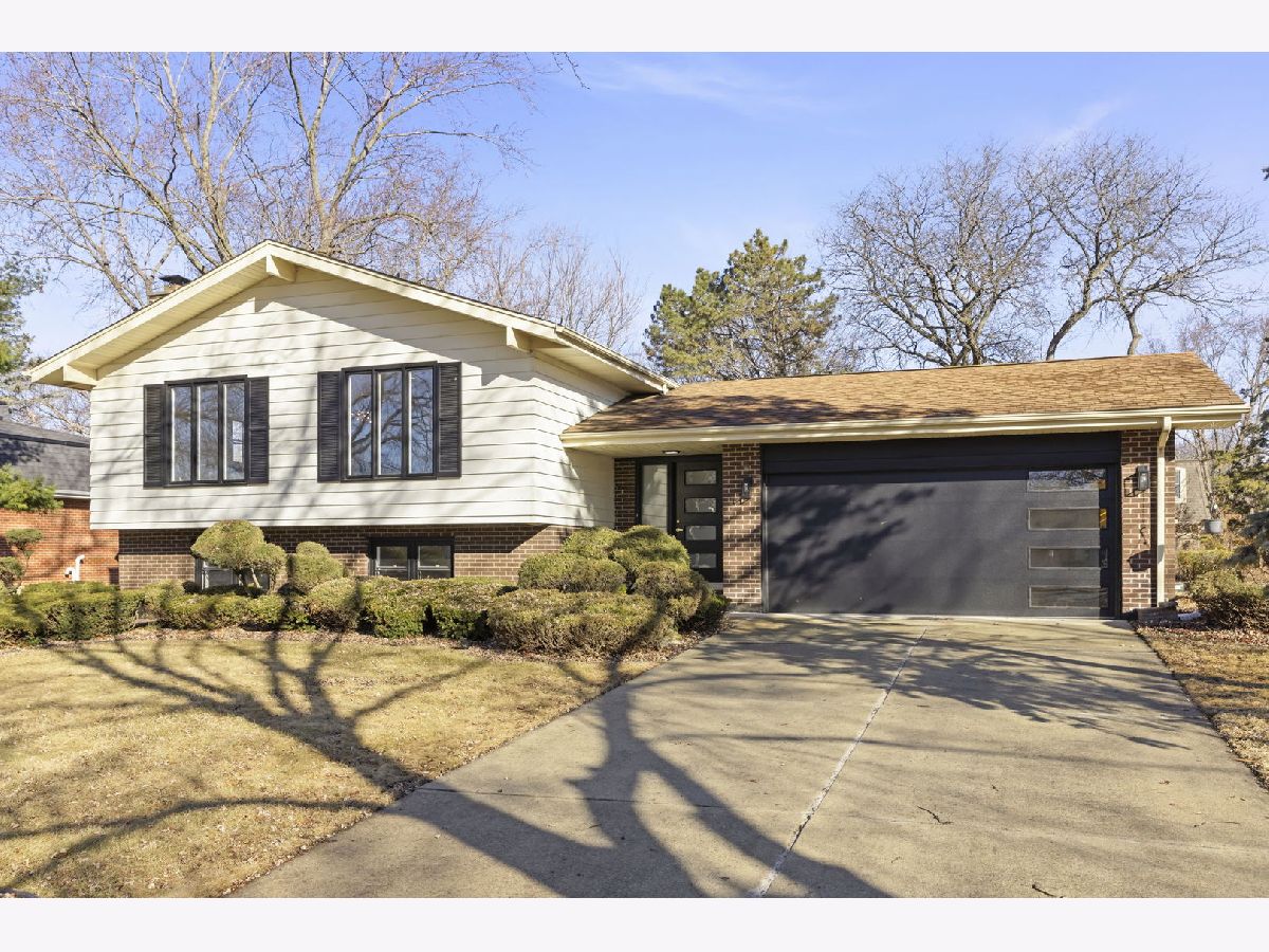 Homes & Condominiums Sold Farmingdale Darien Illinois, 18W124 73rd