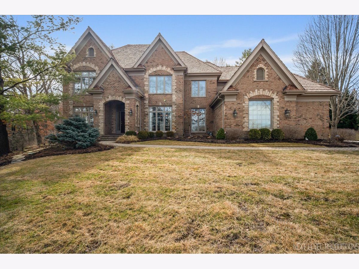 Homes Sold Burr Hill St Charles Illinois, 38W383 Fairway