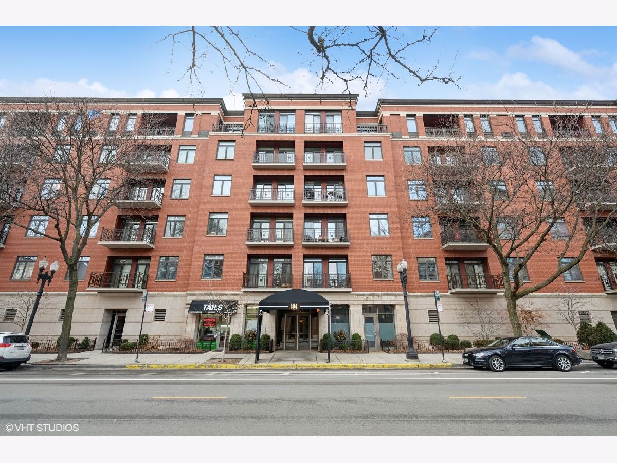 Condominiums & Homes Sold Old Town Chicago Illinois, 1414 Wells