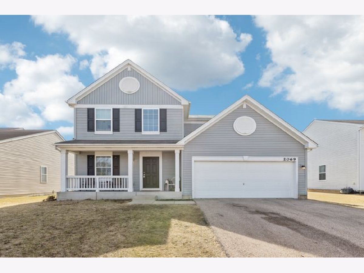 Homes Sold Orchard Prairie North Montgomery Illinois, 2069 Kate