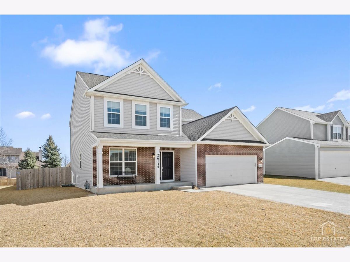 Homes & Townhomes Sold Hunters Crossing Channahon Illinois, 26135 White Oak