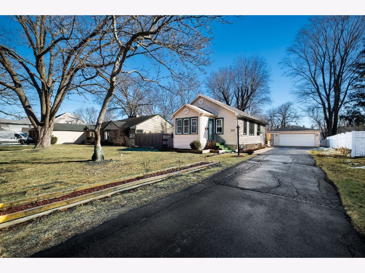  Sold Thornton Illinois, 309 Mallette
