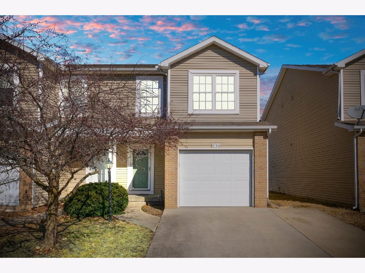 Homes & Townhomes & Condos Sold Sawgrass Champaign Illinois, 3746 Summer Sage