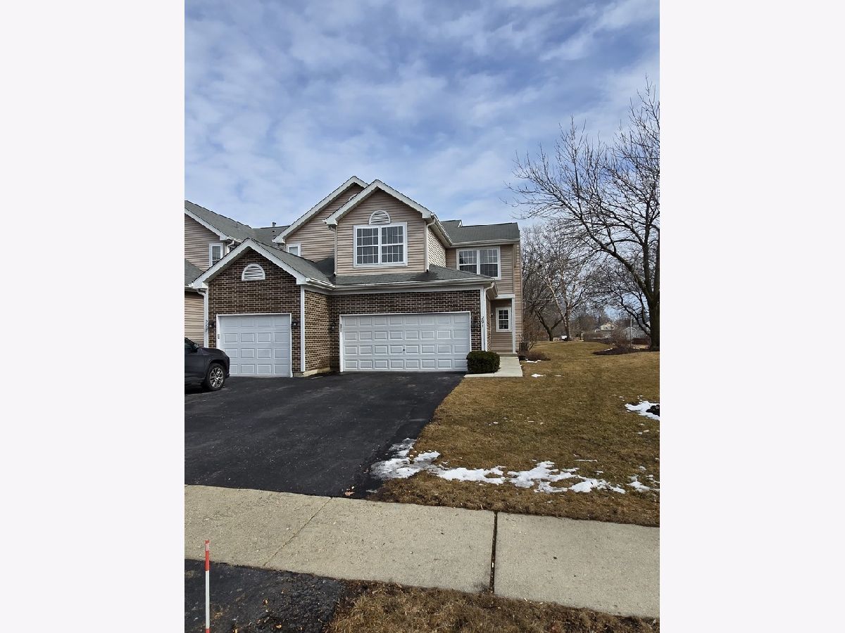 Townhomes & Homes Sold Highland Glen Algonquin Illinois, 291 Partridge