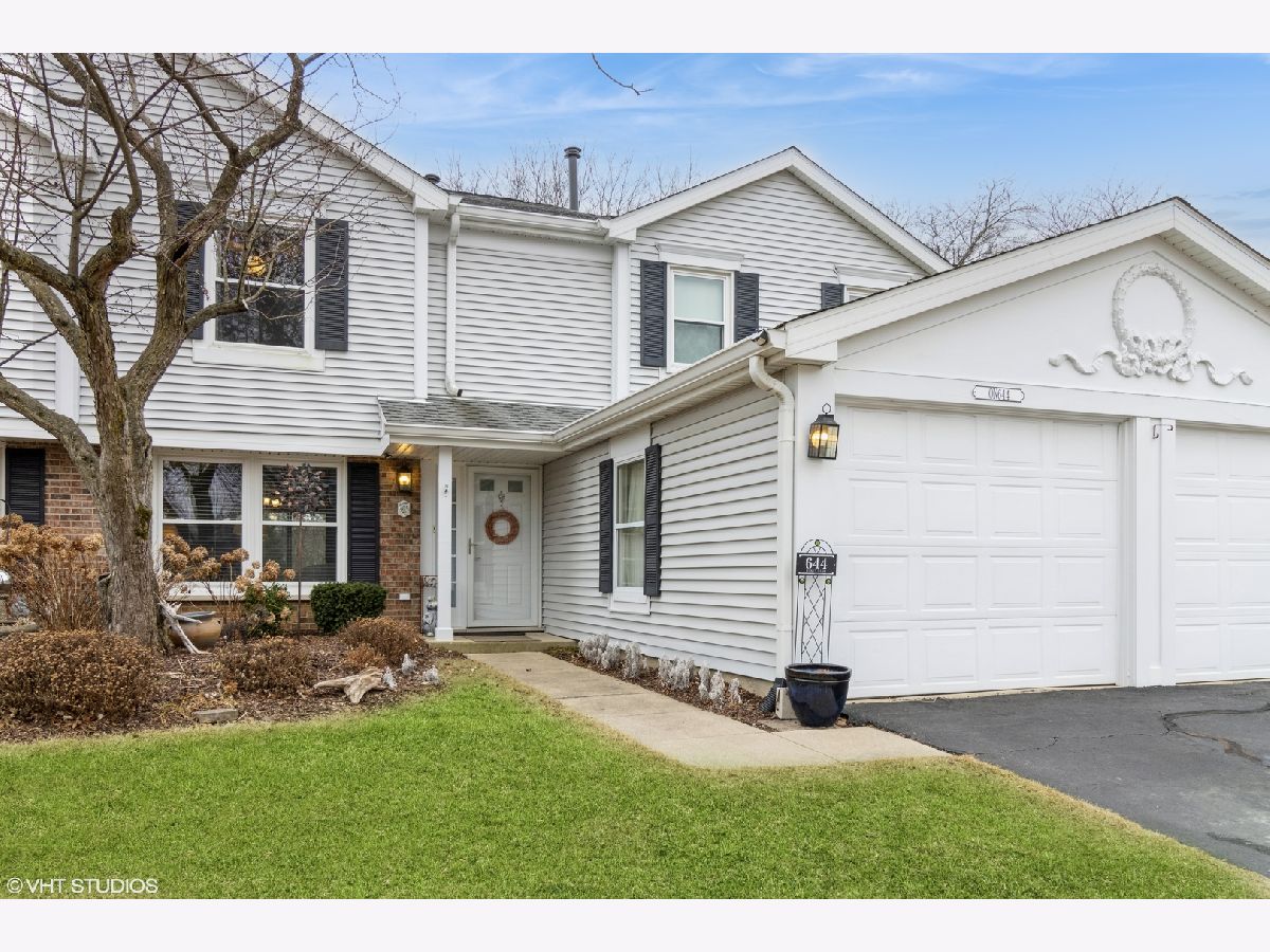 Townhomes Sold Winfield Square Winfield Illinois, N644 Essex