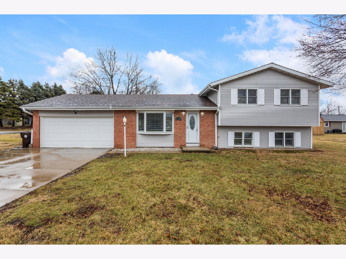  For Sale Farmer City Illinois, 702 Olive Street