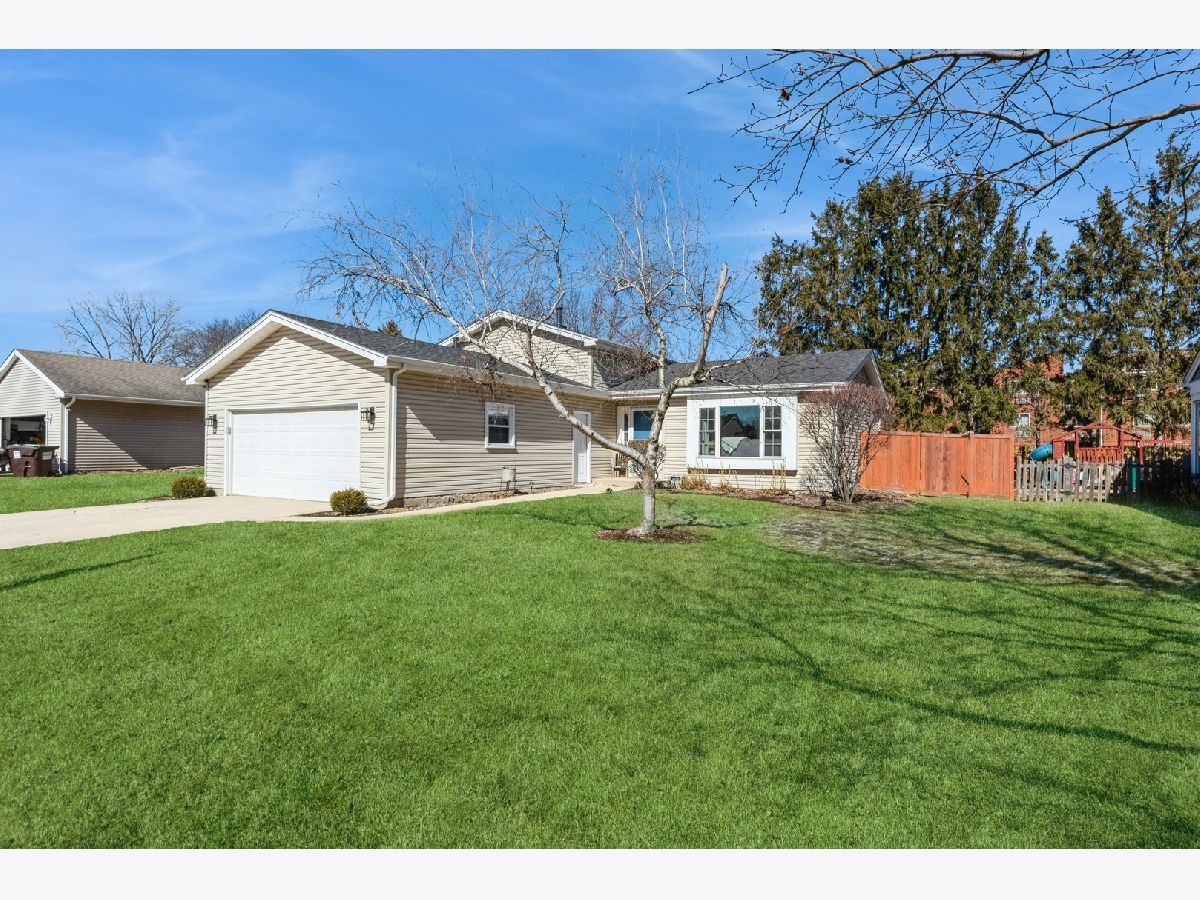 Homes Sold Mill Creek Mchenry Illinois, 3706 Cornell