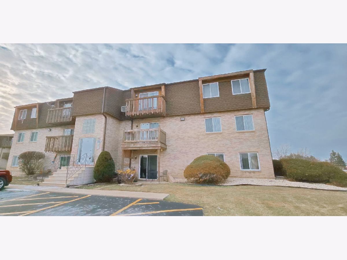  Rented Crest Hill Illinois, 2361 Bicentennial