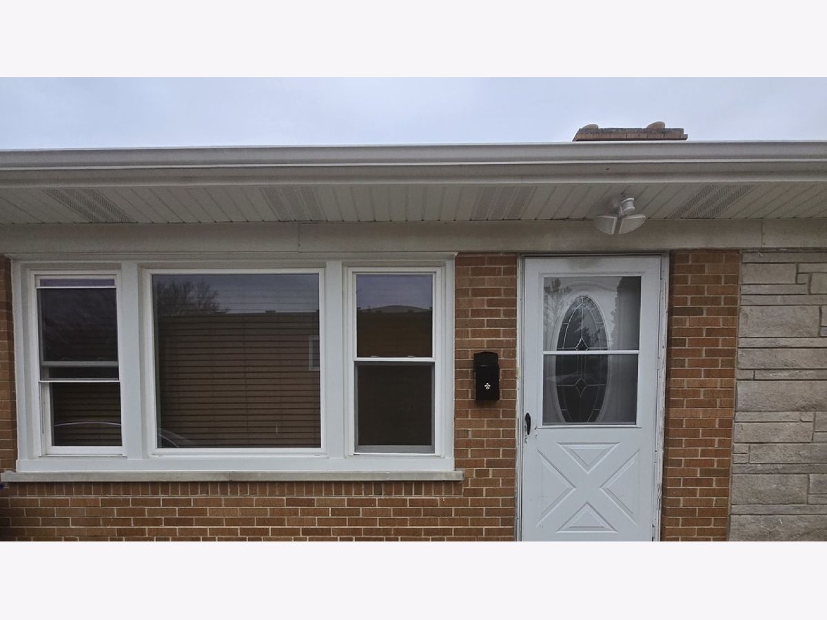 Rented Villa Park Illinois, 440 Douglas