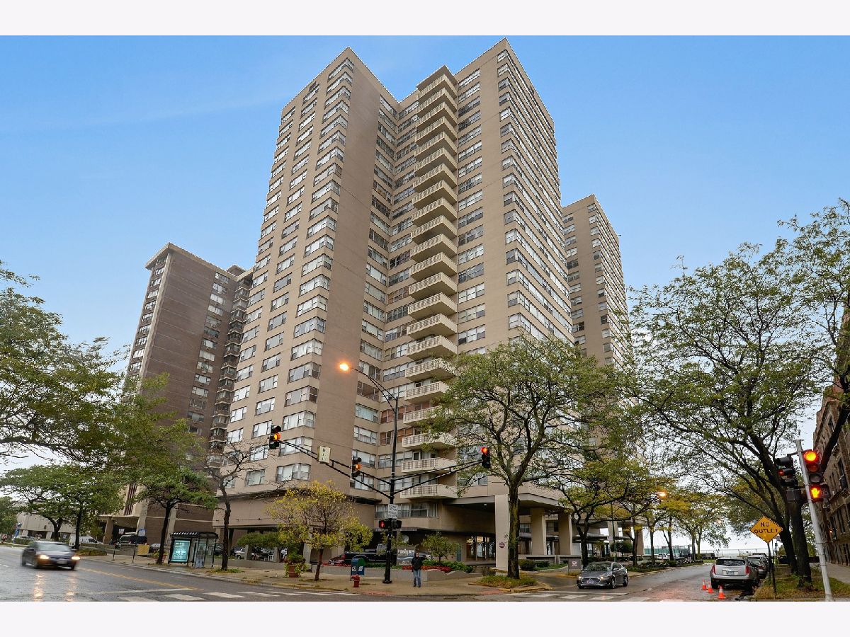 Condominiums Sold Shoreline Towers Chicago Illinois, 6301 Sheridan