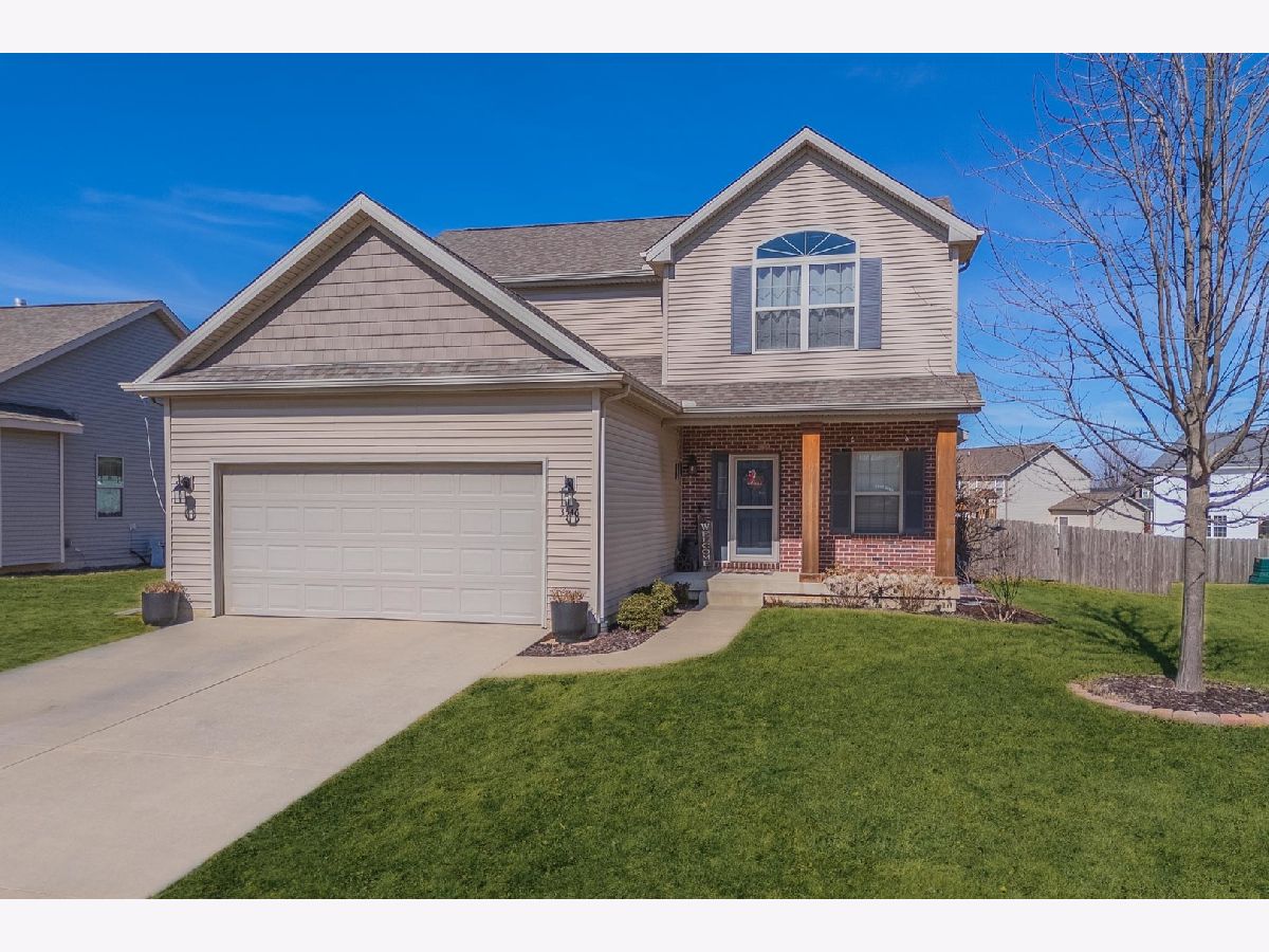 Homes & Condos & Townhomes Sold Vineyards Normal Illinois, 3546 Saint Jean