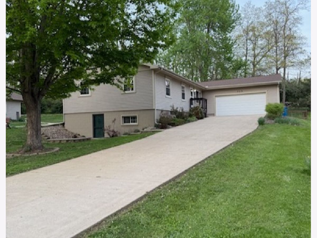  Sold Mackinaw Illinois, 723 Heritage