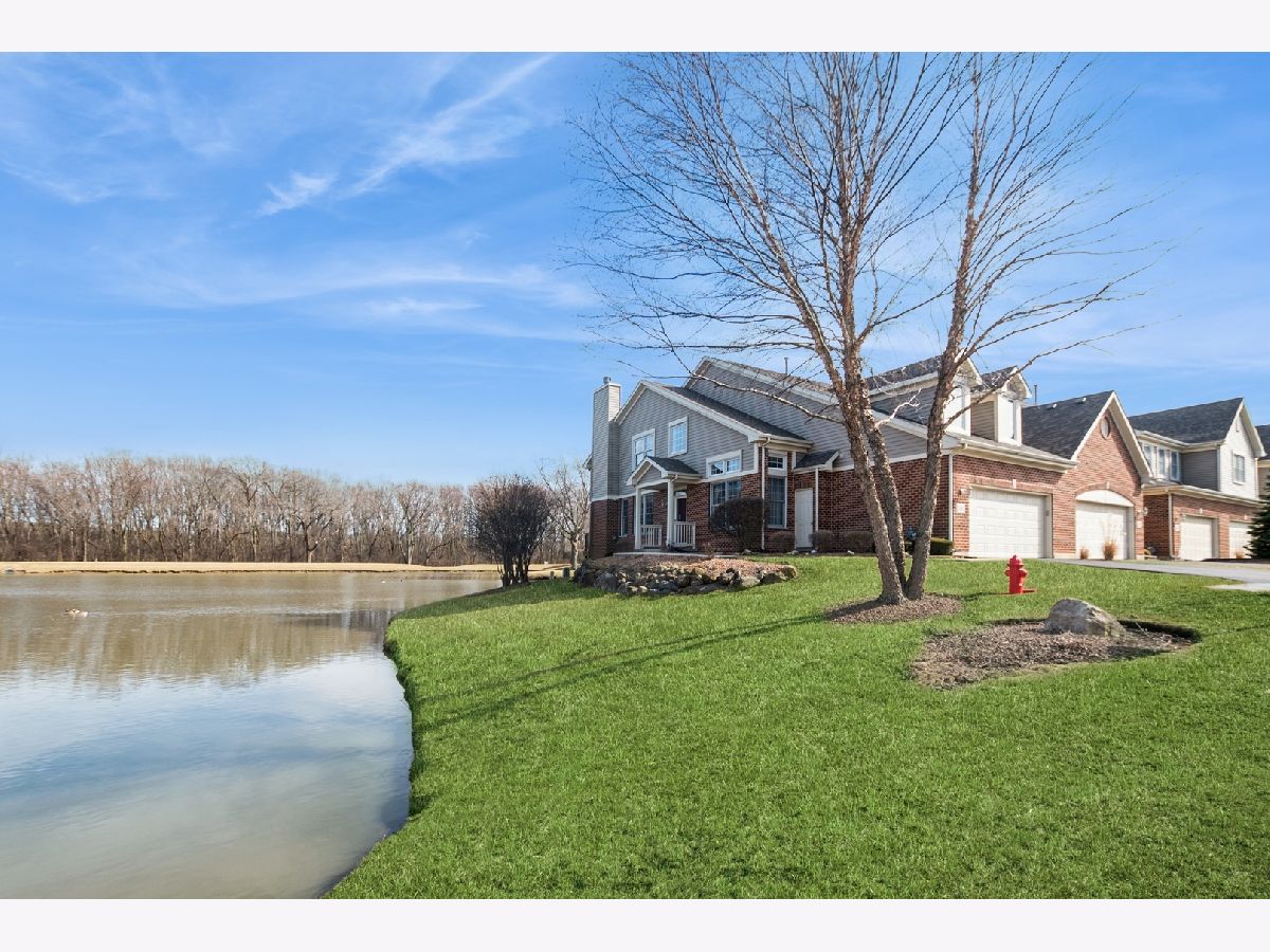 Homes & Condos & Townhomes Sold Westgate Valley Estates Palos Heights Illinois, 13417 Forest Ridge