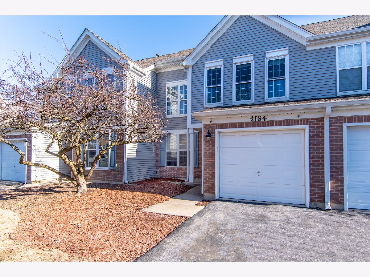 Homes & Townhomes Sold Caton Crossing Plainfield Illinois, 2184 Rossiter