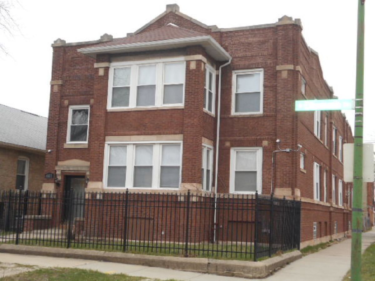Rented Chicago Illinois, 8057 Elizabeth