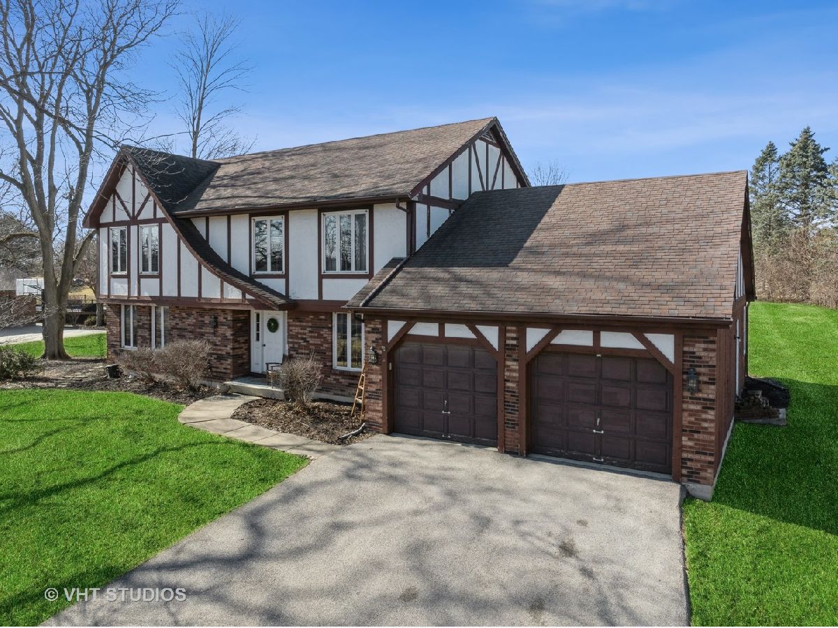 Homes Sold Rolling Knolls Estates Elgin Illinois, 130 Forestview