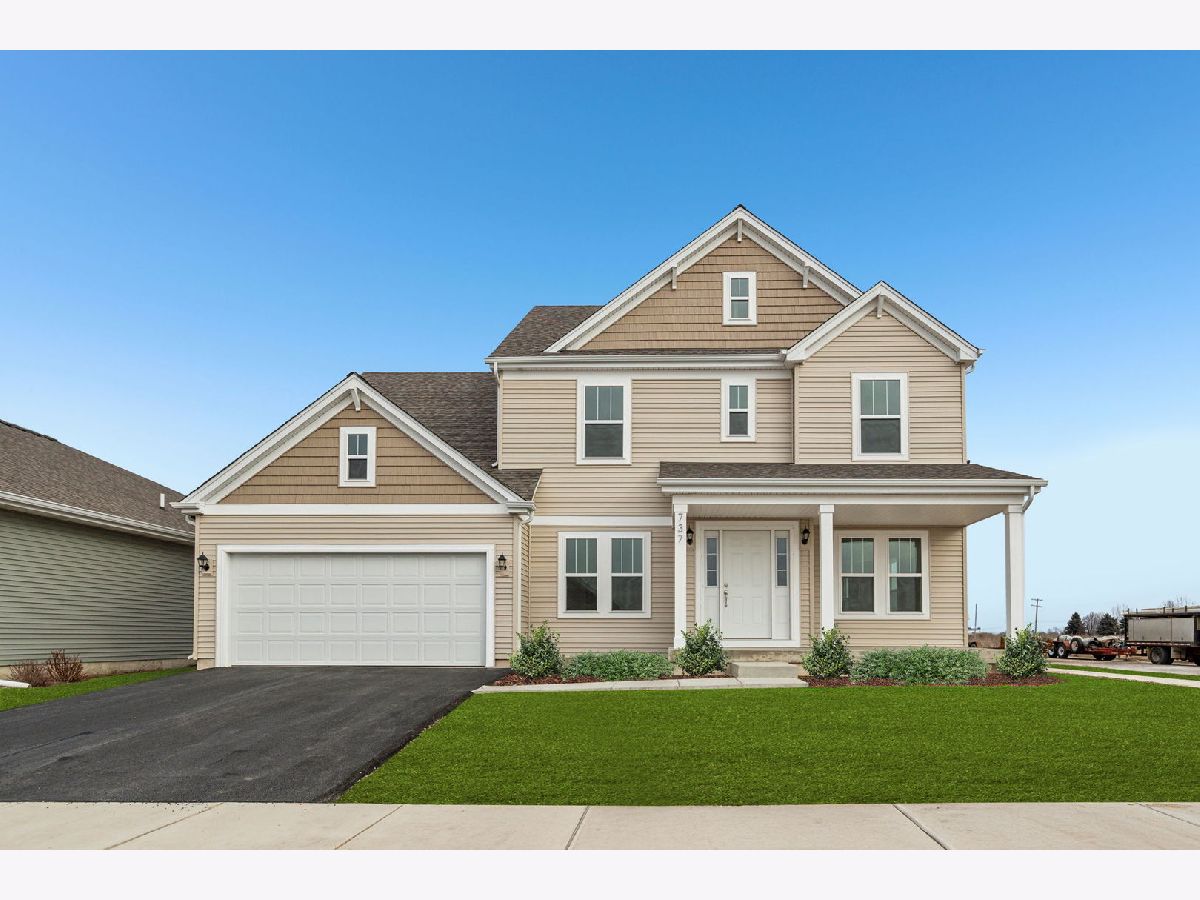  Sold Elburn Illinois, 737 Cherry