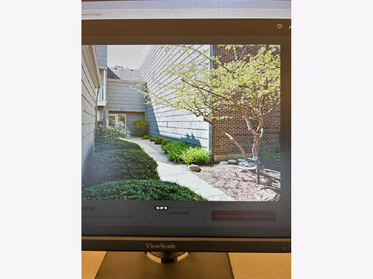 Condos & Townhomes & Homes Sold The Streams Wheaton Illinois, 1526 Stonebridge