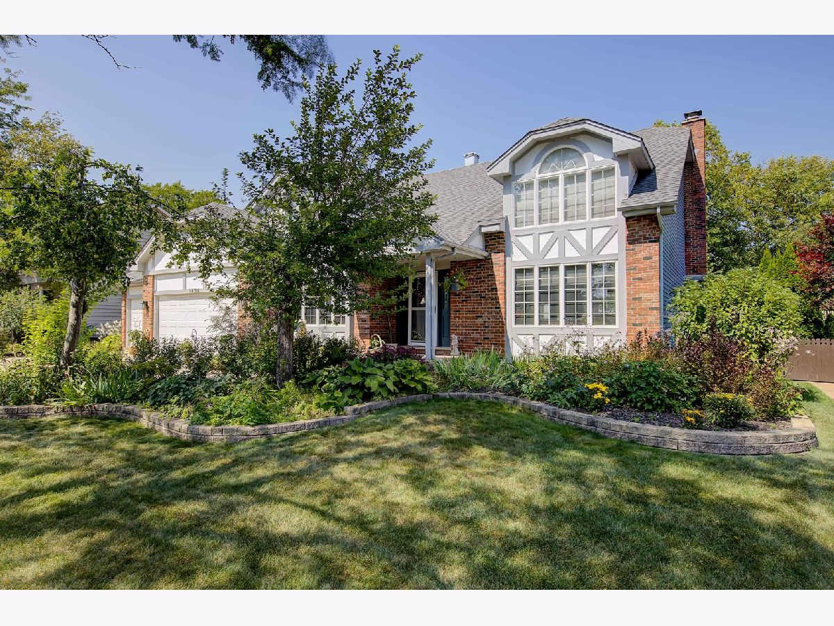 Homes & Townhomes Sold Cambridge Country Mundelein Illinois, 1636 Brentwood