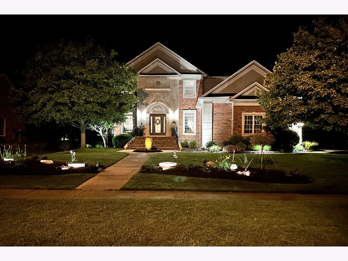 Homes & Condos & Townhomes Sold Hawthorne Ii Bloomington Illinois, 13 Lavender