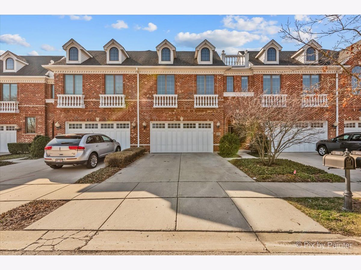  Rented Schaumburg Illinois, 263 Arbor Glen