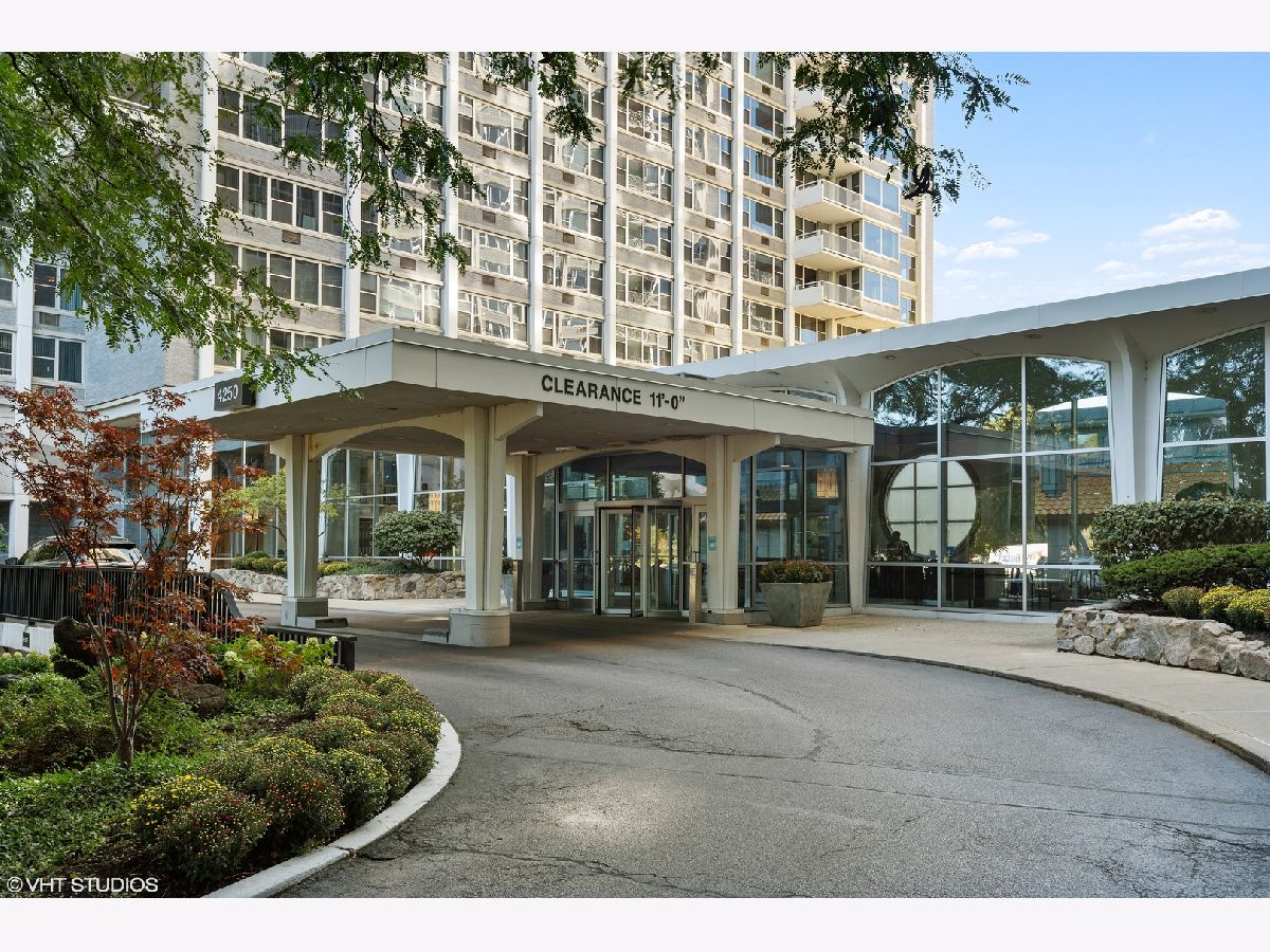 Condominiums Sold Imperial Towers Chicago Illinois, 4250 Marine