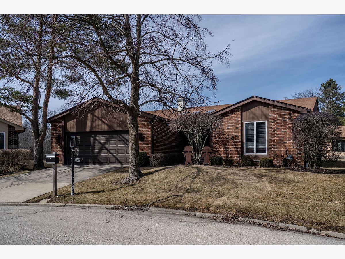 Homes & Condos & Townhomes Sold Villas North Northbrook Illinois, 306 Basswood