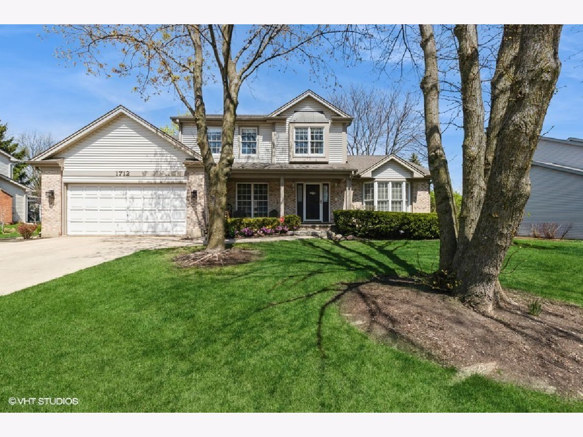  Rented Libertyville Illinois, 1712 Juliet